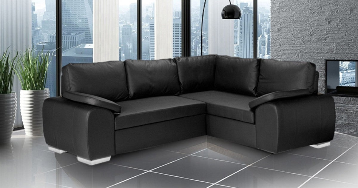 Black Leather Sofa Bed Right hand mechanism deployed bed Enzo 1c2 Small 4 seater corner sofa 